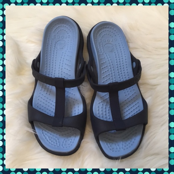 crocs cleo iii size 6